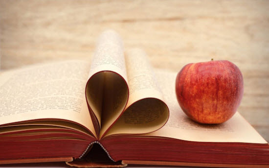 boek en appel.jpg